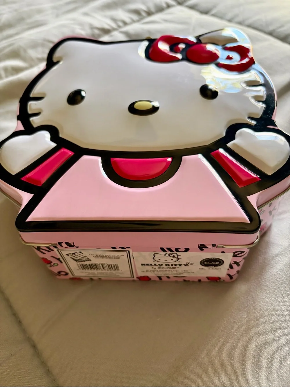 Hello Kitty lunch box